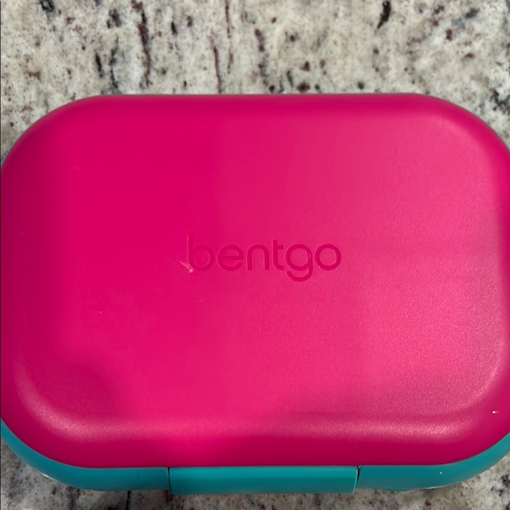 Bentgo Pink Portable Lunch Box - Pink